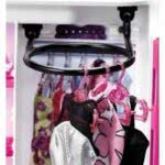 Boneca-Barbie-e-Closet-dos-Sonhos-Lilas-Mattel-150x150